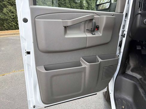 New 2025 GMC Savana 2500 w/ Driver Convenience Package image 8