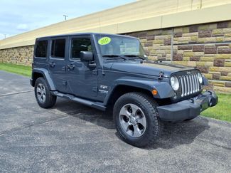 Used 2017 Jeep Wrangler Unlimited Sahara w/ Connectivity Group AWD/4WD video 1