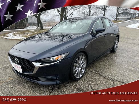 Used 2020 MAZDA MAZDA3 Select 4dr Sedan image 1