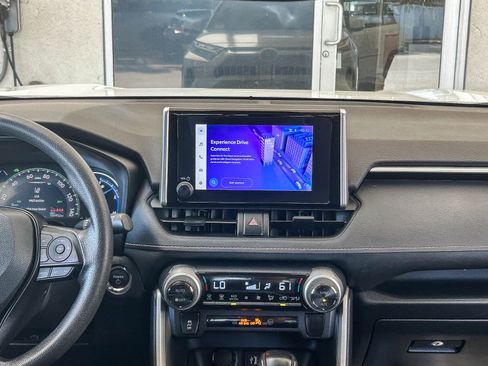 Used 2024 Toyota RAV4 XLE w/ Convenience Package AWD/4WD image 13