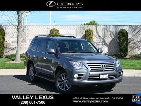 Used 2013 Lexus LX 570 4WD w/ Luxury Pkg image 1