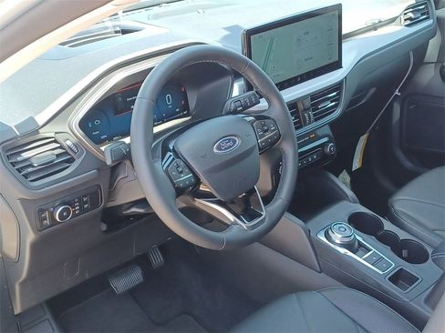 New 2025 Ford Escape Platinum w/ Premium Technology Package image 10