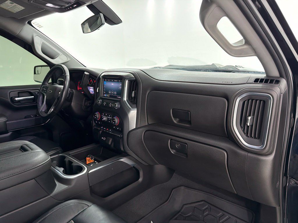 Used 2022 Chevrolet Silverado 1500 RST AWD/4WD image 26