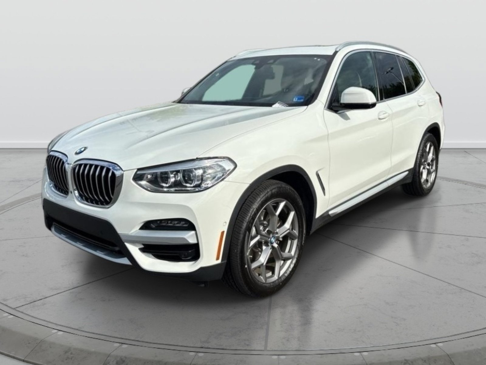 Used 2020 BMW X3 xDrive30i w/ Premium Package AWD/4WD image 3
