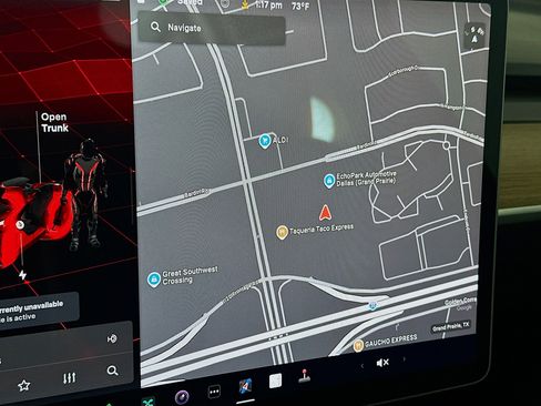 Used 2023 Tesla Model Y Long Range image 19