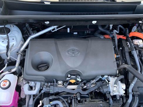 Certified 2025 Toyota RAV4 XSE w/ Advanced Technology Package AWD/4WD image 31