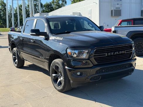 Used 2019 RAM 1500 Big Horn AWD/4WD image 4