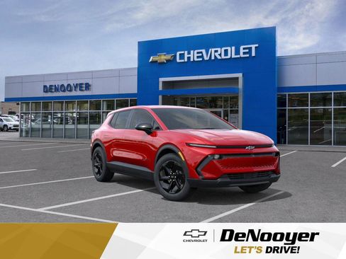 New 2026 Chevrolet Equinox EV LT image 1