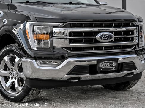 Used 2022 Ford F150 Lariat image 2