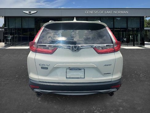 Used 2018 Honda CR-V Touring image 8