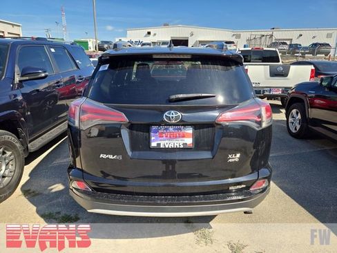 Used 2016 Toyota RAV4 XLE image 3