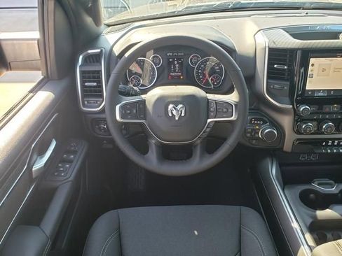 New 2026 RAM 1500 Big Horn AWD/4WD image 17