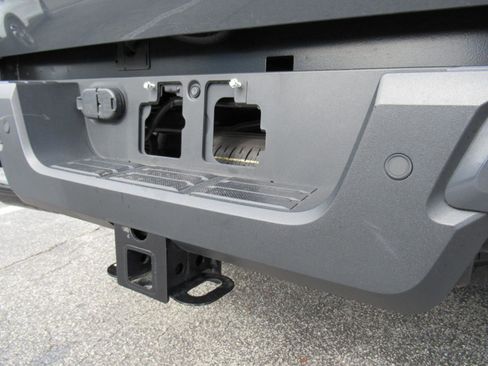 Used 2024 Toyota Tacoma SR5 RWD image 31
