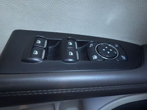 Used 2020 Lincoln Nautilus Reserve image 24