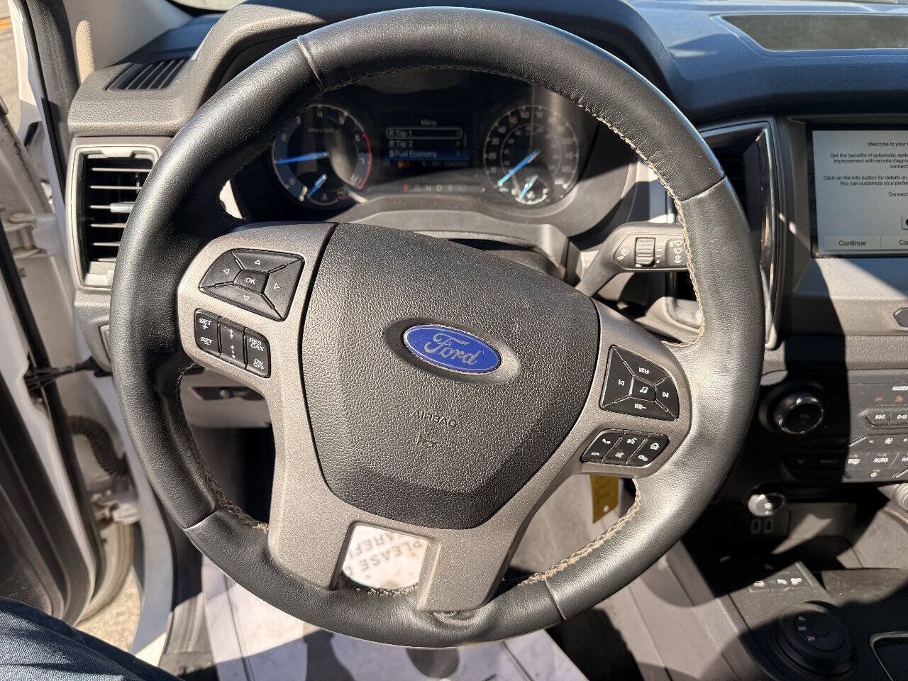 Used 2019 Ford Ranger XLT w/ Equipment Group 302A Luxury AWD/4WD image 16