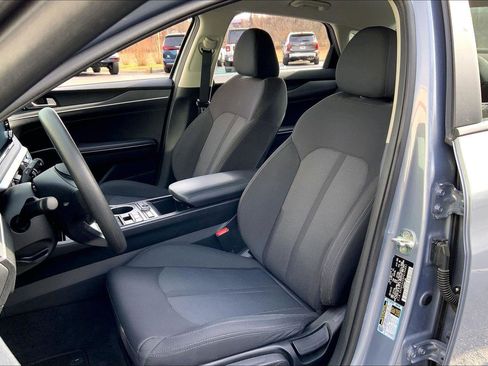 Used 2023 Kia K5 LXS image 19