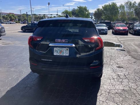 Used 2018 GMC Terrain SLE FWD image 5