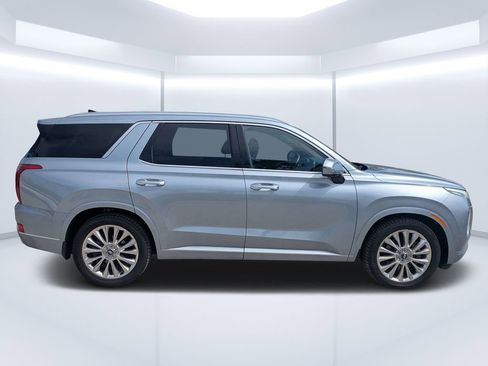 Used 2020 Hyundai Palisade Limited FWD image 2