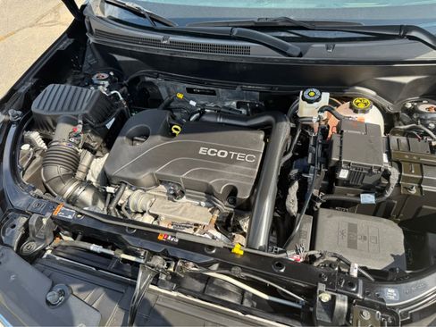 Used 2022 Chevrolet Equinox LT image 22