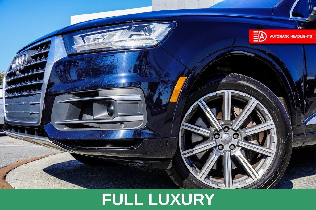 Used 2018 Audi Q7 3.0T Premium Plus w/ Premium Plus Package AWD/4WD image 2