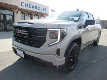 Used 2023 GMC Sierra 1500 Elevation