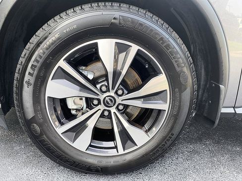 Used 2024 Nissan Murano SV FWD image 8