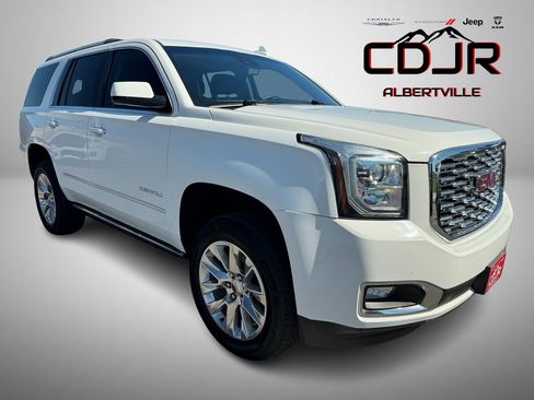 Used 2018 GMC Yukon Denali w/ Denali Ultimate Package image 1