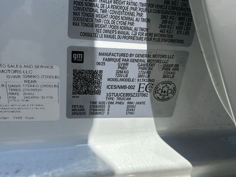 Used 2025 GMC Sierra 1500 Elevation w/ Elevation Premium Package image 18