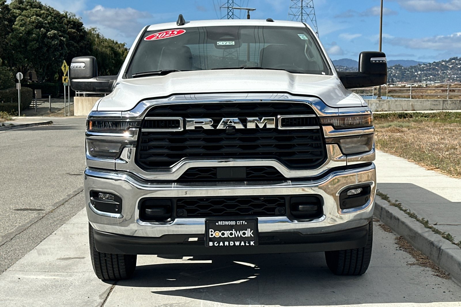 Used 2025 RAM 2500 Big Horn AWD/4WD image 9