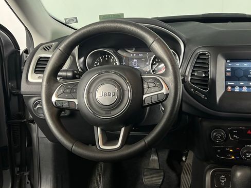 Used 2020 Jeep Compass Sport w/ Safety & Security Group image 14