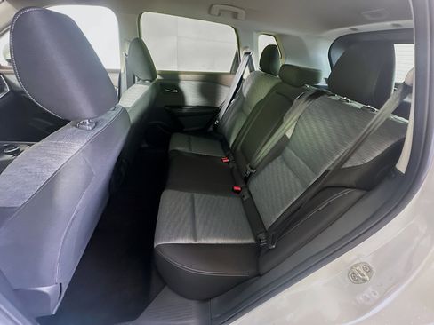 Used 2023 Nissan Rogue SV image 27