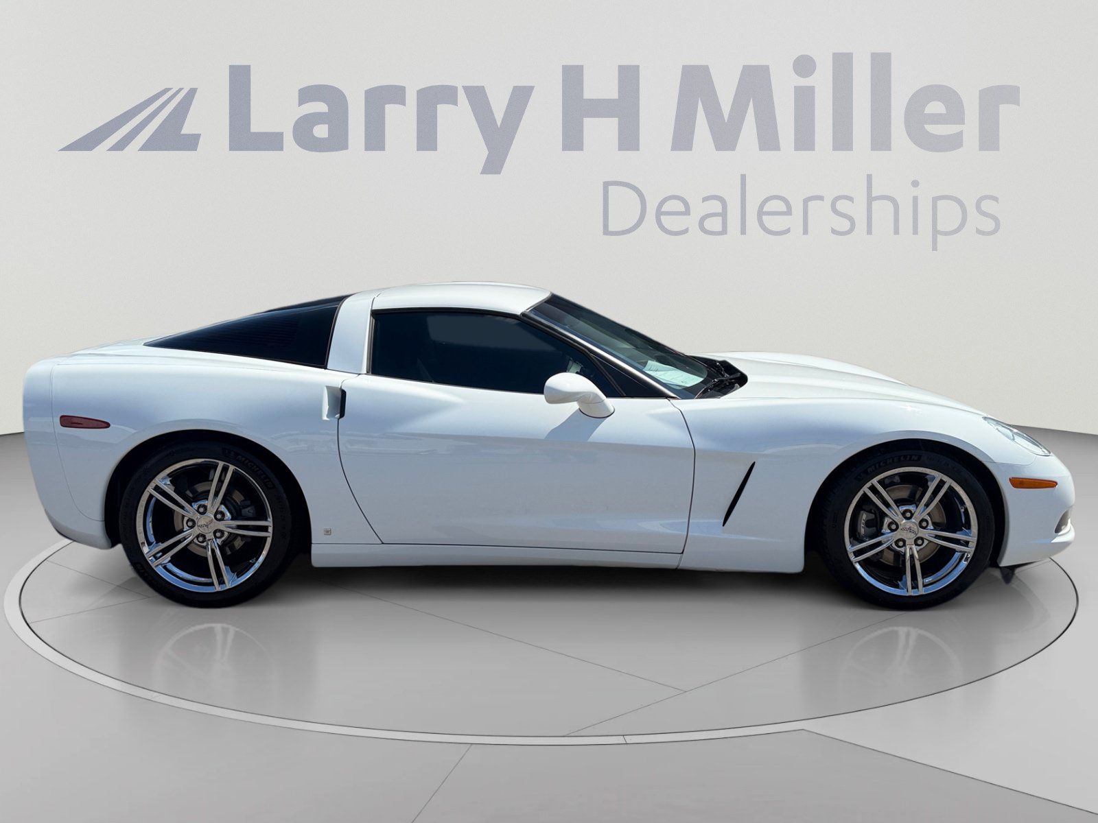 Used 2008 Chevrolet Corvette Coupe RWD image 6