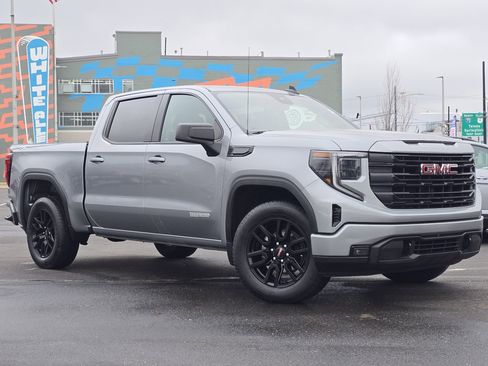 Used 2024 GMC Sierra 1500 Elevation image 2