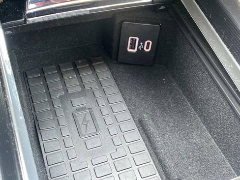 Used 2024 Lincoln Corsair Reserve w/ Equipment Group 201A image 27