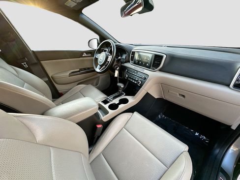 Used 2021 Kia Sportage S FWD image 34