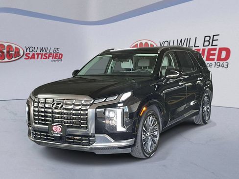 Used 2023 Hyundai Palisade Calligraphy w/ Cargo Package AWD/4WD image 4