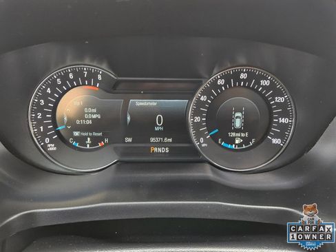 Used 2018 Ford Explorer Platinum AWD/4WD image 31