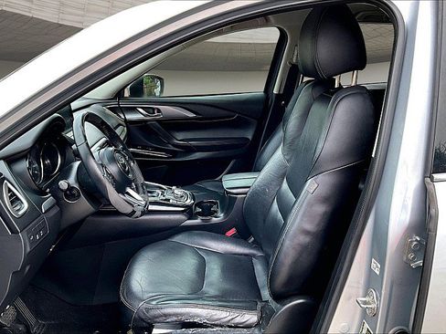 Used 2019 MAZDA CX-9 Touring AWD/4WD image 21