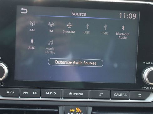 Used 2020 Nissan Altima 2.0 SR FWD image 25