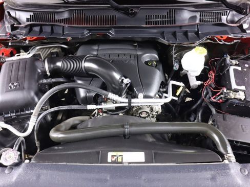 Used 2017 RAM 1500 Classic SLT image 44