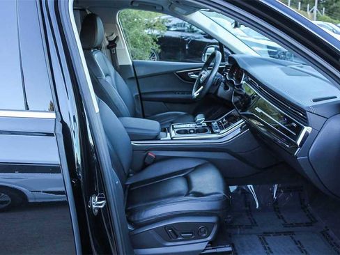 Used 2023 Audi Q7 3.0T Prestige w/ Prestige Package image 19
