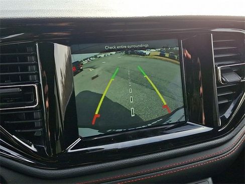 Used 2023 Dodge Durango GT image 20