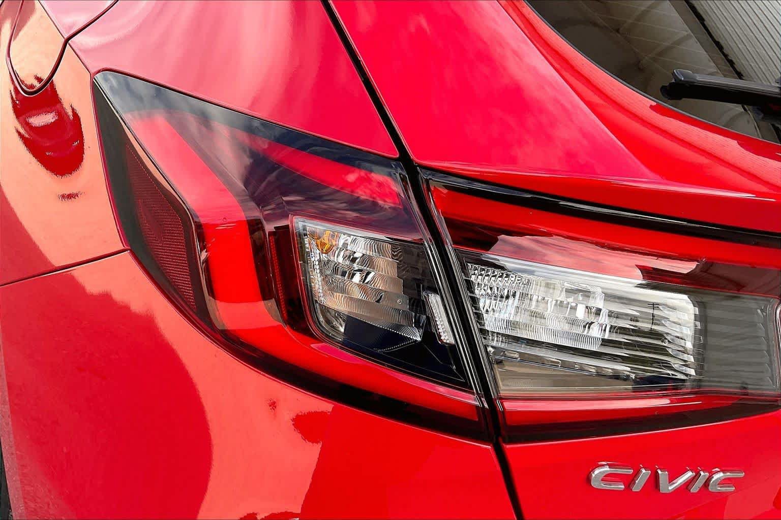 Used 2024 Honda Civic EX-L image 28