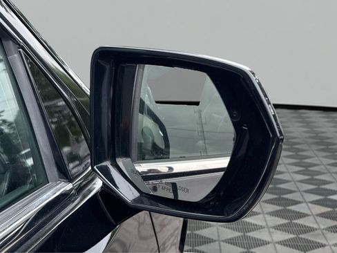 Used 2023 Chevrolet Suburban LT AWD/4WD image 29