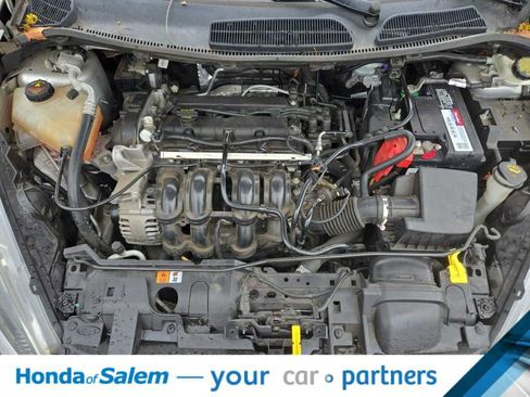 Used 2015 Ford Fiesta SE image 7