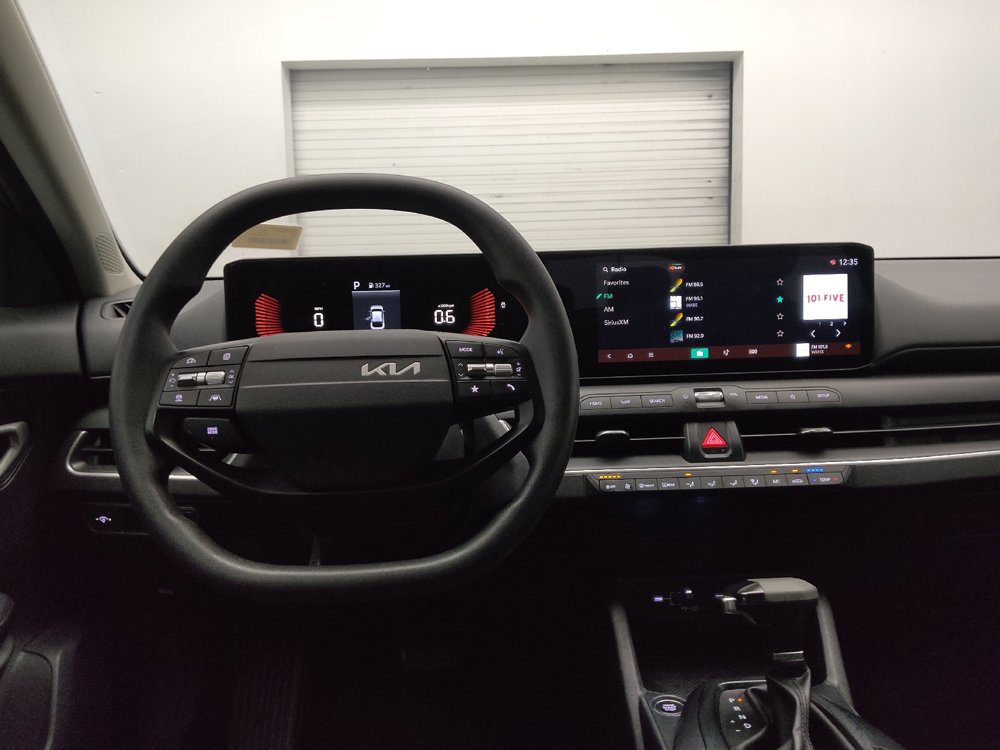 Used 2025 Kia K4 FWD image 22