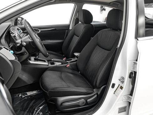 Used 2019 Nissan Sentra SV w/ Special Edition Package FWD image 29