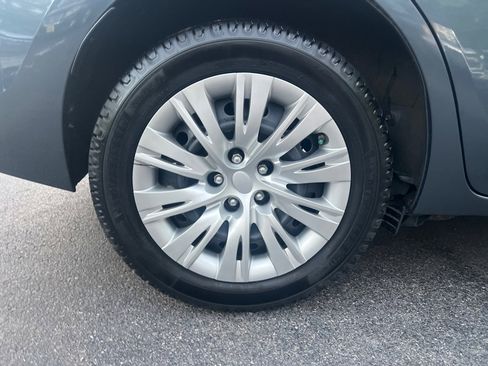 Used 2014 Toyota Corolla L image 30