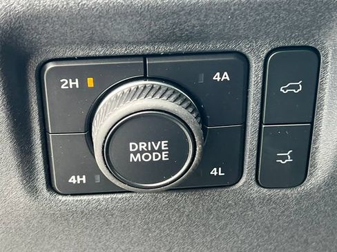 New 2026 Ford Expedition Active AWD/4WD image 17