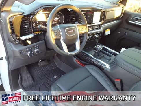 New 2025 GMC Sierra 1500 SLT w/ SLT Premium Plus Package image 3